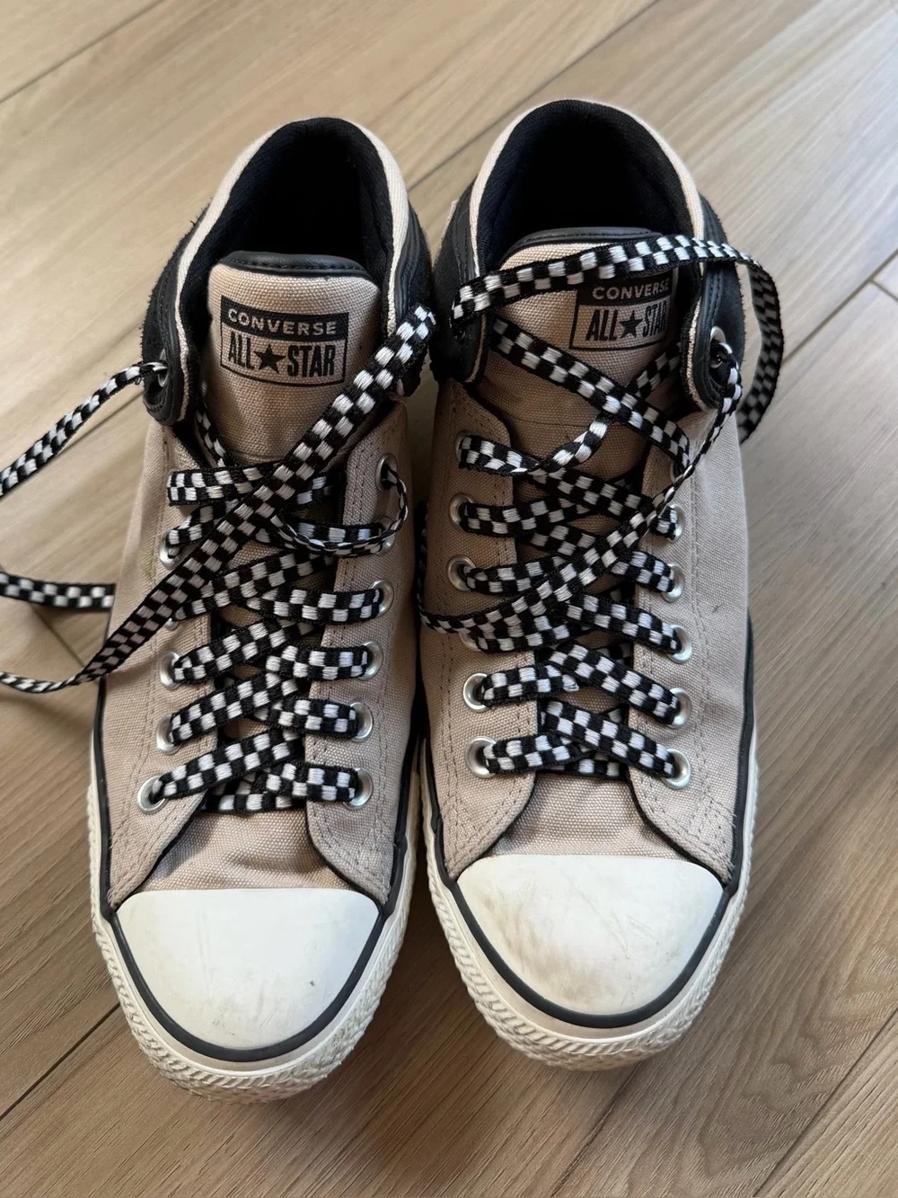Converse All Star Two-Tone High Street Top Sneakers - Black & Beige men 8/wms 9.